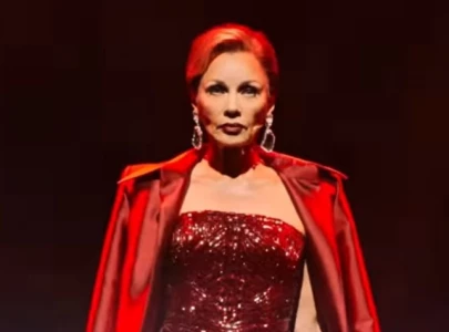 the devil wears prada musical watch vanessa williams shine as miranda priestly in sneak peak