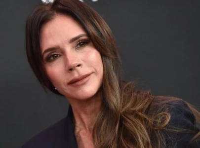 victoria beckham to star in her own netflix docuseries
