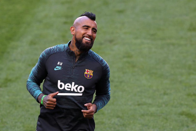 barca still world beaters and not scared by assured bayern says vidal