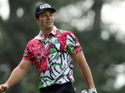 hovland s shirt shocking but his game electric at masters hovland s shirt shocking but his game electric at masters