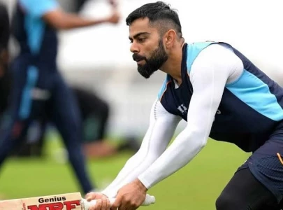 watch fan s chokli taunt irks kohli during sri lanka practice session watch fan s chokli taunt irks kohli during sri lanka practice session