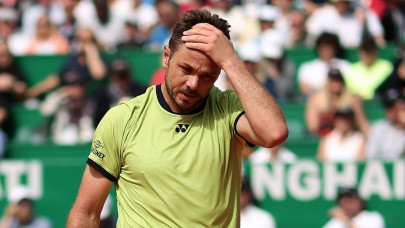 wawrinka loses on return says getting better wawrinka loses on return says getting better