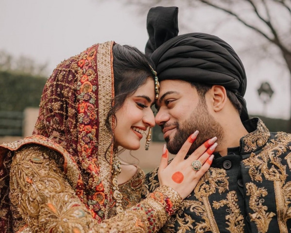 ducky bhai ties the knot with aroob jatoi ducky bhai ties the knot with aroob jatoi