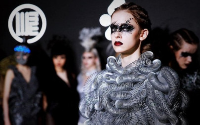 this taiwan designer turns waste into fashion this taiwan designer turns waste into fashion
