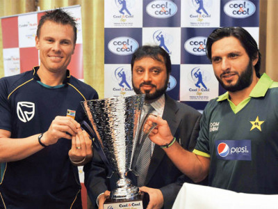 cid arrests 3 men involved in more than 50 crimes