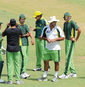 waqar calls for quick decision on spot fixing saga