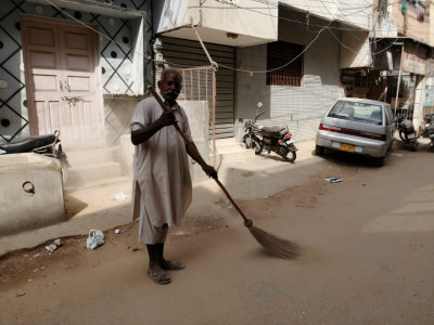 why this sanitation worker is forced to lead a rotten life