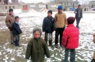 cold wave life freezes as temperatures plummet in g b