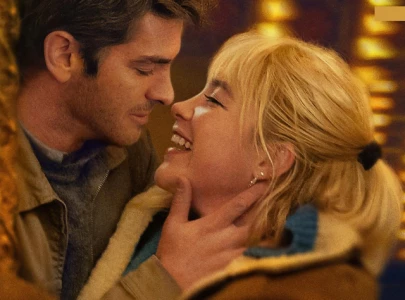 andrew garfield reveals sex scene with florence pugh in we live in time went further than intended