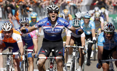 cycling weylandt dies in giro d italia crash cycling weylandt dies in giro d italia crash