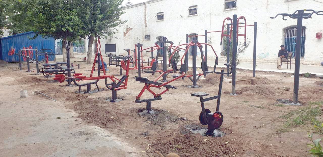 felon fitness k p to introduce outdoor gyms in prisons