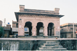 a mughal legacy in neglect