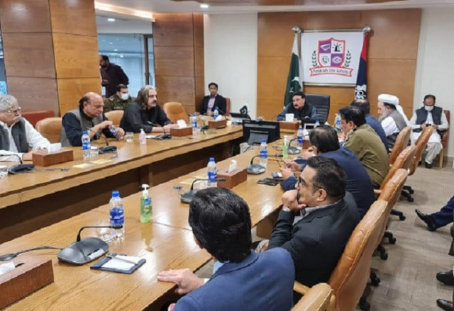 interior minister sheikh rashid chairs a high level meeting in lahore photo express interior minister sheikh rashid chairs a high level meeting in lahore photo express