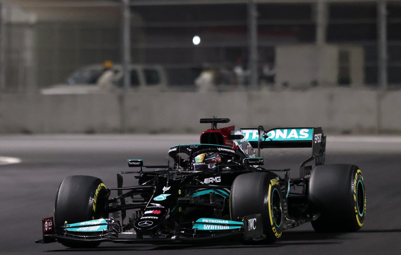 hamilton wary after near misses in jeddah