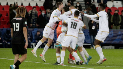 nice dump psg out of french cup nice dump psg out of french cup