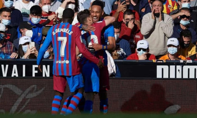 happy auba helps barca beat valencia