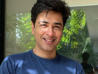 shehzad roy urges imran khan among others to waive taxes on contraceptives shehzad roy urges imran khan among others to waive taxes on contraceptives