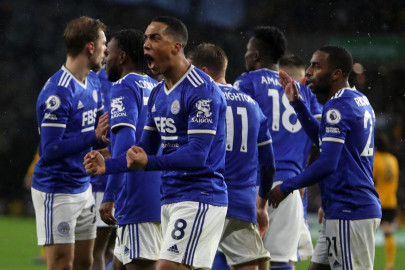 leicester cruise celtic crash out