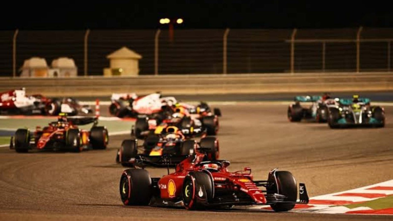 F1 boss sees ticket sale boost in Ferrari resurgence