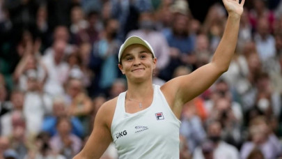 barty announces shock retirement from tennis aged 25 barty announces shock retirement from tennis aged 25