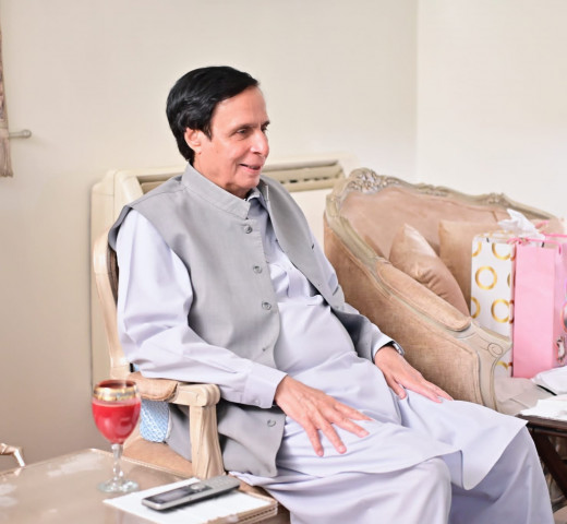 pml q leader chaudhry pervez elahi photo express pml q leader chaudhry pervez elahi photo express