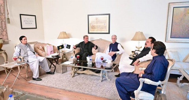 pti unable to break ice in talks with pml q