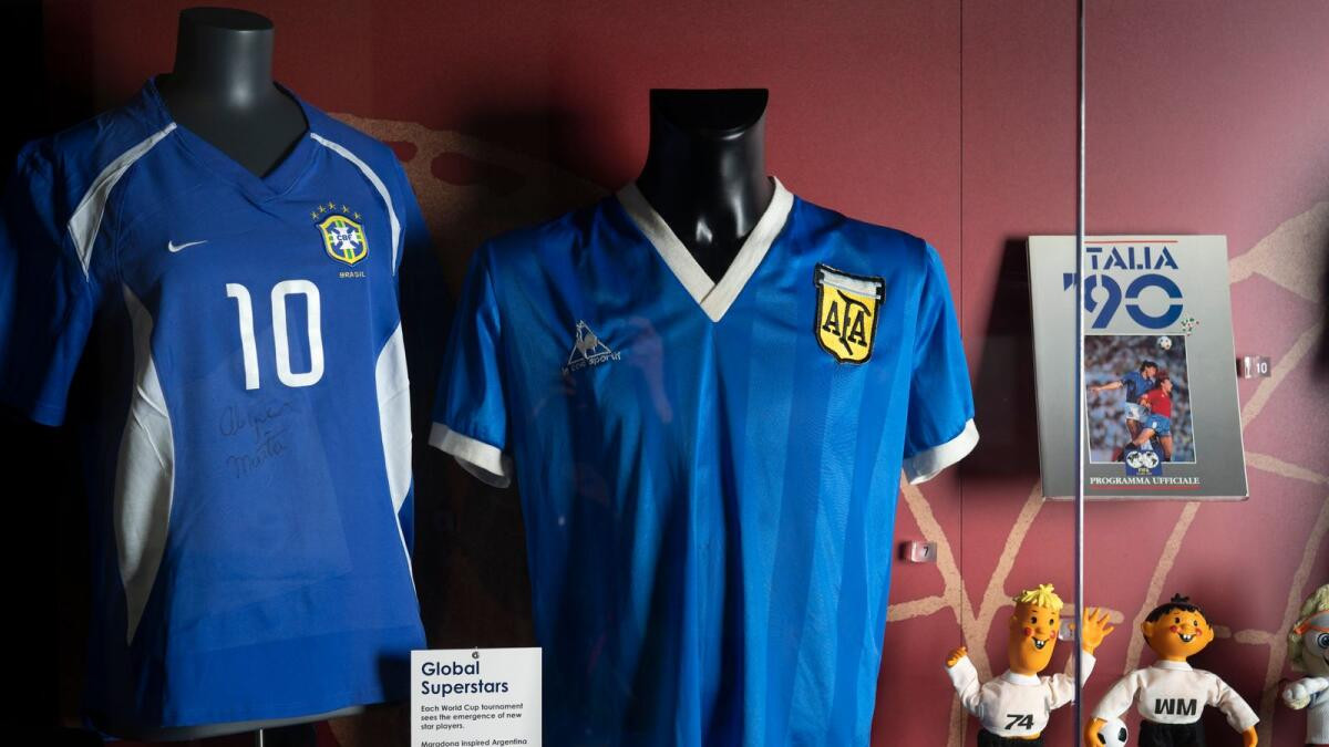 Photo of ‘Wrong Maradona jersey up for auction’