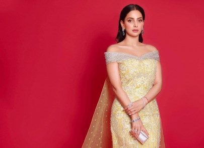 hard work pays off saba qamar says watching hina on the big screen gave her goosebumps hard work pays off saba qamar says watching hina on the big screen gave her goosebumps