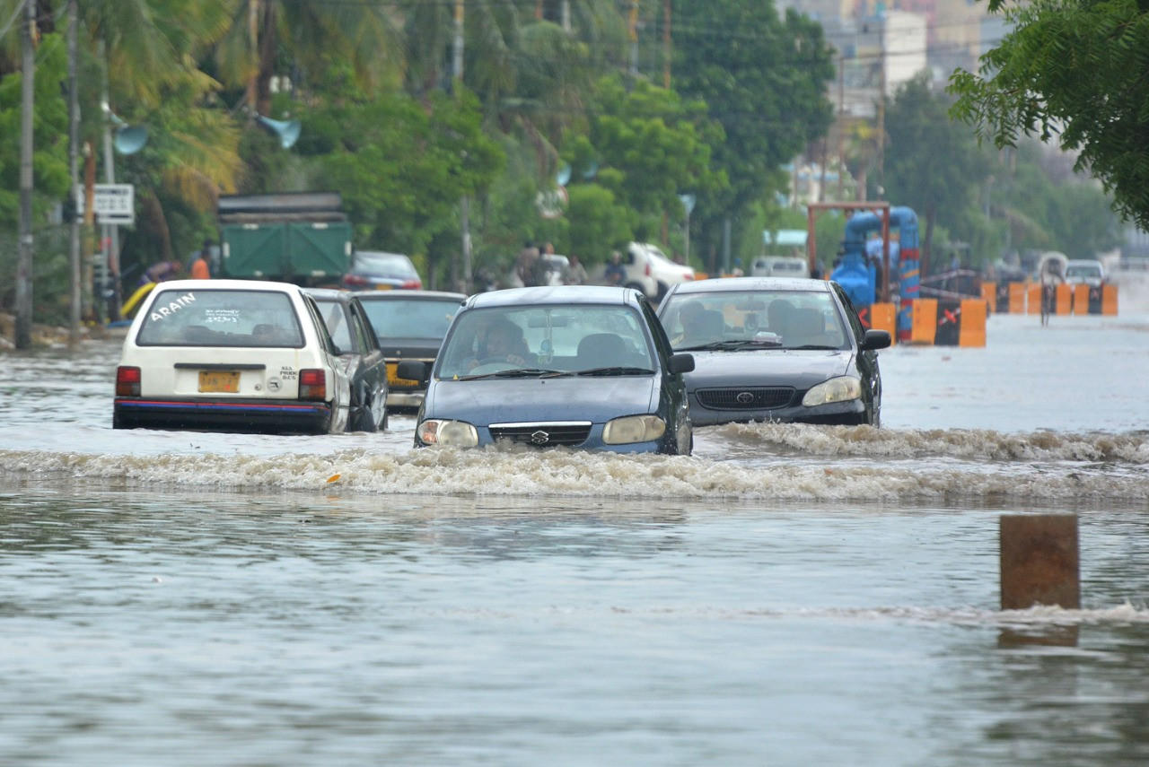 the ongoing monsoon spell may cause rains in parts of sindh including karachi till august 14 photo jalal qureshi