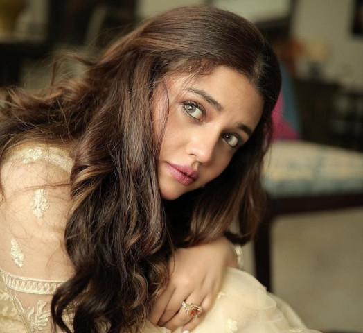i am a mother and aurangzeb was my firstborn zara noor shares traumatic experience of stillbirth i am a mother and aurangzeb was my firstborn zara noor shares traumatic experience of stillbirth