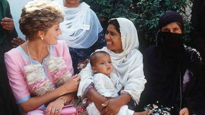 from princess diana to angelina international public figures who visited pakistan in dire times