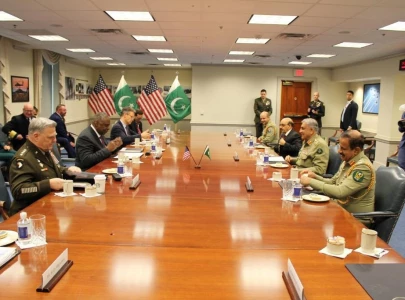 coas discusses security bilateral cooperation with top us officials