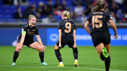 arsenal thrash champions league holders lyon arsenal thrash champions league holders lyon