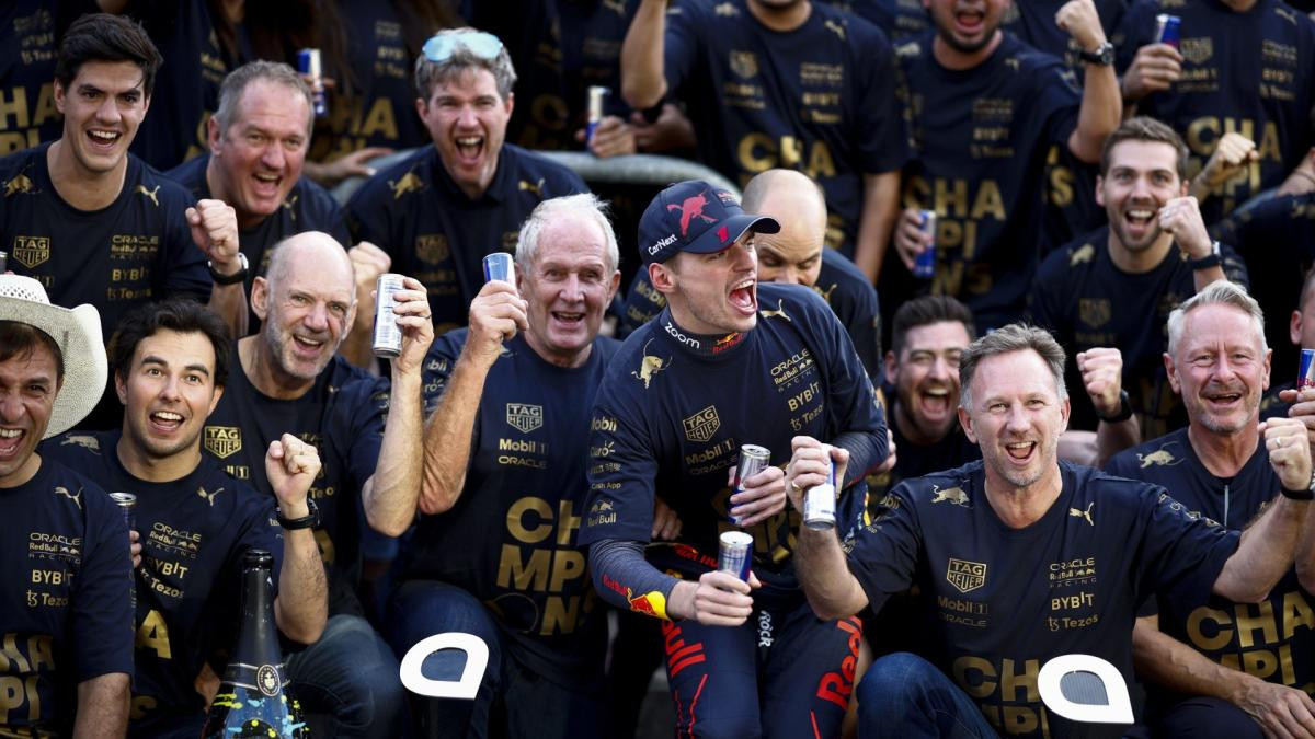 Photo of Horner salutes Mateschitz after Red Bull triumph