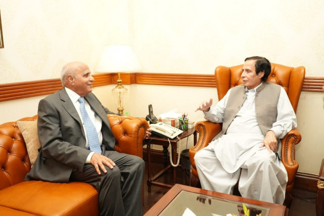 sir anwar pervaiz remarked that during the tenure of cm pervaiz the confidence of the investors has been restored photo express sir anwar pervaiz remarked that during the tenure of cm pervaiz the confidence of the investors has been restored photo express