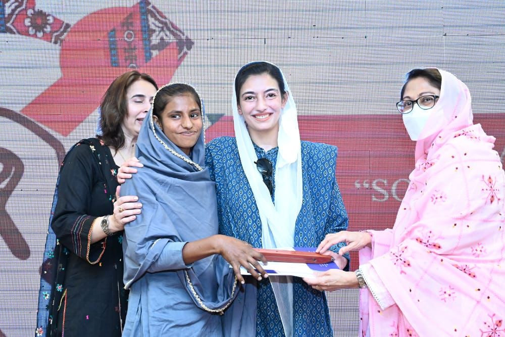 certificates were awarded to 60 women trainees who had completed four months of handloom weaving training at the szabist foundation photo express