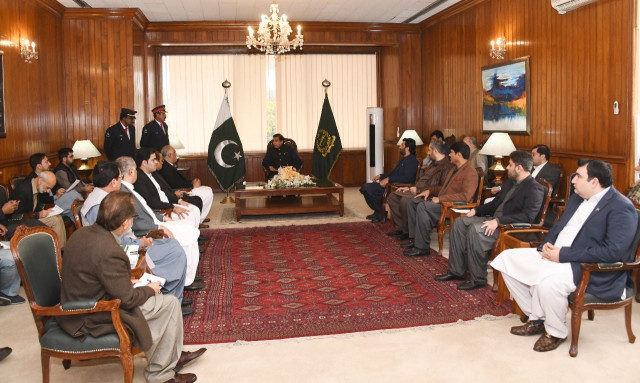deadlock persists as na speaker refuses to accept en masse pti resignations deadlock persists as na speaker refuses to accept en masse pti resignations
