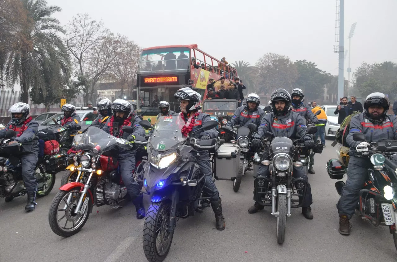pakistani bikers group leaves for saudi arabia to perform umrah pakistani bikers group leaves for saudi arabia to perform umrah