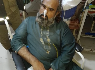 raiwind man poisons three young daughters attempts suicide raiwind man poisons three young daughters attempts suicide