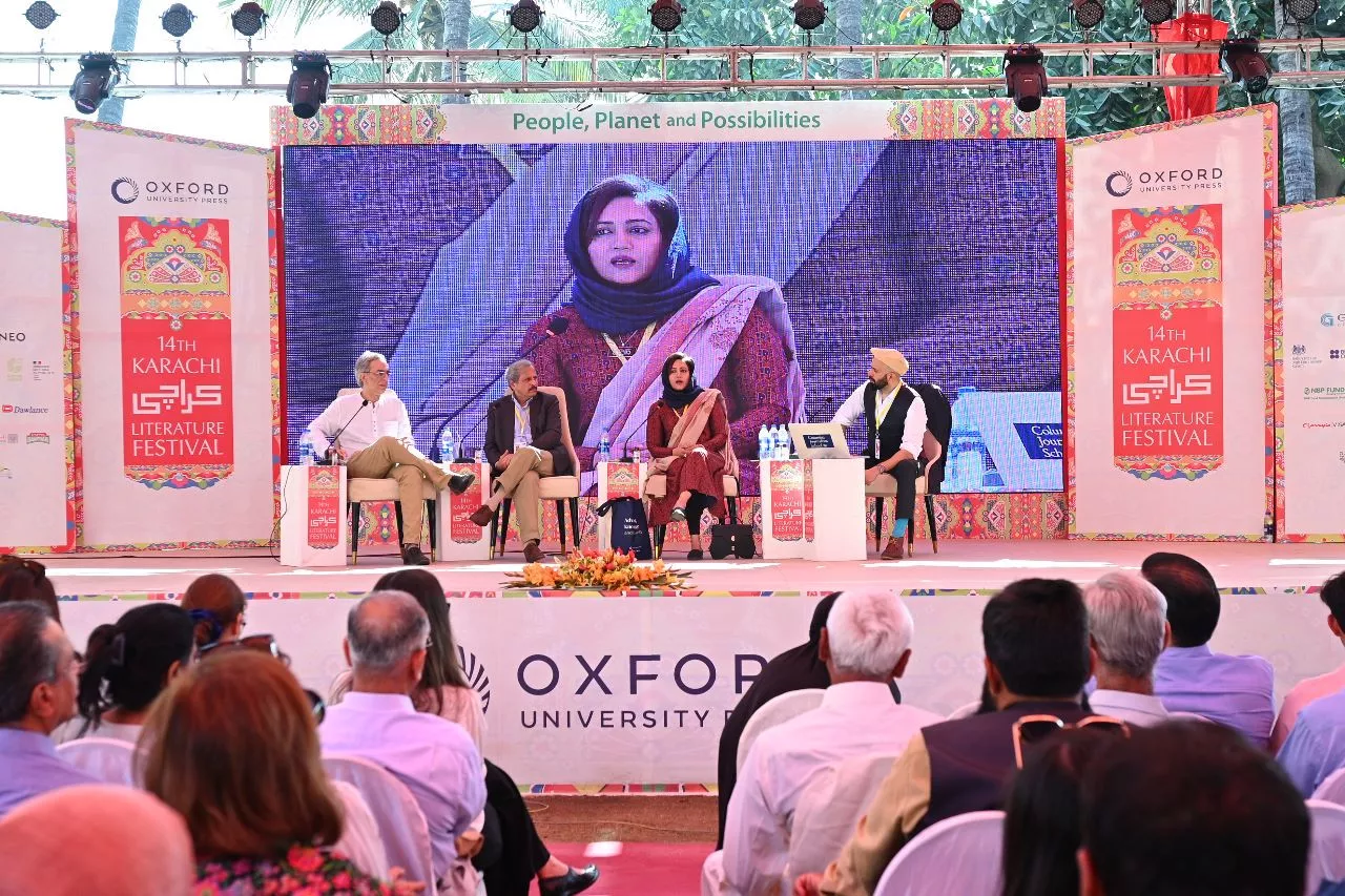 from left to right jouranlists zarrar khuhro mazhar abbas and asma shirazi in conversation with moderator wajahat saeed khan on day 2 of the karachi literature festival on saturday photo media handout from left to right jouranlists zarrar khuhro mazhar abbas and asma shirazi in conversation with moderator wajahat saeed khan on day 2 of the karachi literature festival on saturday photo media handout