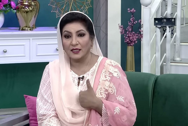 there s a man behind any successful woman veteran broadcaster ishrat fatima shares her own journey there s a man behind any successful woman veteran broadcaster ishrat fatima shares her own journey
