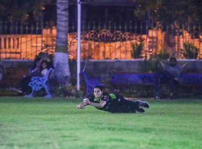 super over finish for women s night cricket