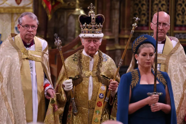 in pictures charles iii crowned first uk monarch in 70 years in pictures charles iii crowned first uk monarch in 70 years