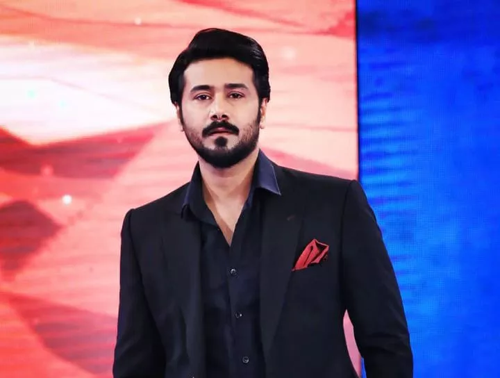 ali abbas condemns hollywood s portrayal of muslims as terrorists in projects ali abbas condemns hollywood s portrayal of muslims as terrorists in projects