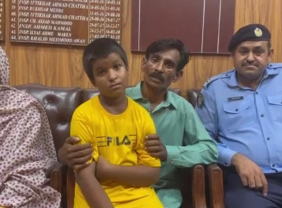 cop s persistence helps reunite child with parents