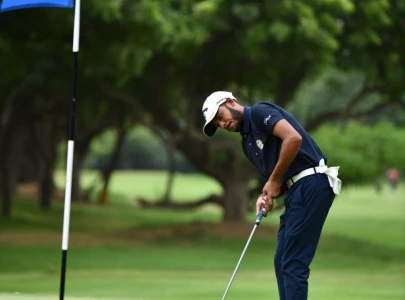 ahmed matloob lead in cns open golf