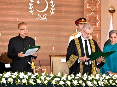 justice qazi faez isa takes oath as 29th cjp