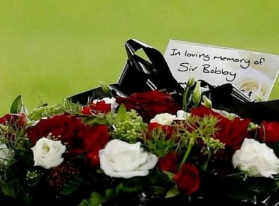 man utd say big goodbye to bobby charlton man utd say big goodbye to bobby charlton