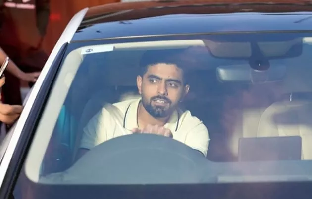 love you king babar azam fans rally behind him as he resigns from captaincy love you king babar azam fans rally behind him as he resigns from captaincy