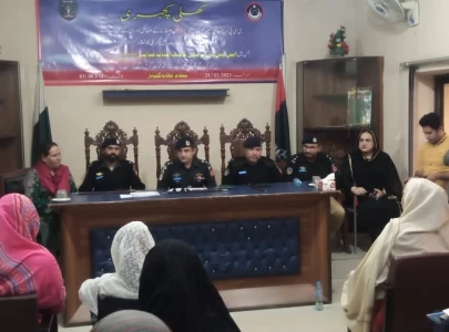 police establish desks for transgender community police establish desks for transgender community